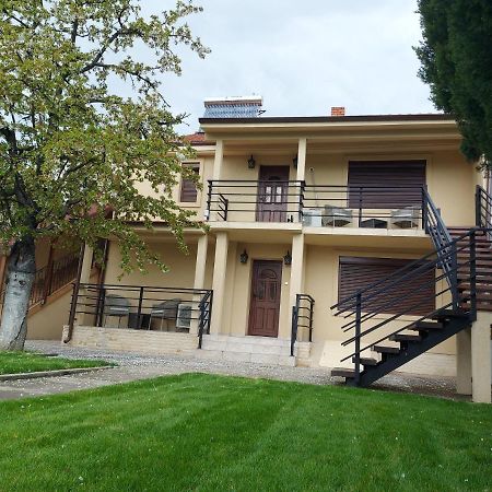 Casa Luca Hotel Moldova Noua Екстериор снимка